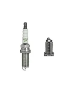 Bougie d'allumage 6677 NGK adaptable PSA