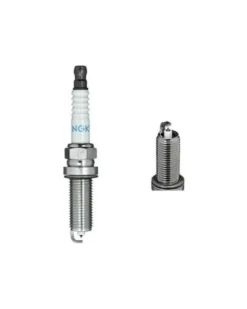 Bougie d'allumage NGK 4912 adaptable TOYOTA