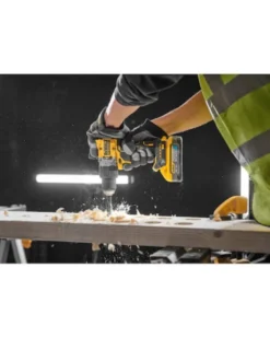 Perceuse visseuse à percussion, XR, 18V, 5ah - Dewalt